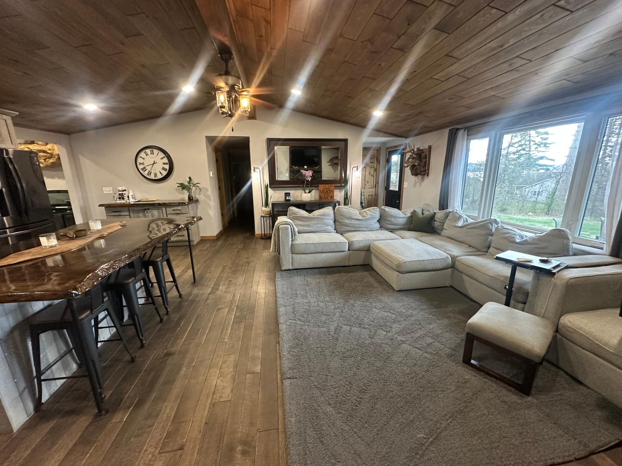 800 Zinzer Road Crandon, WI 54520 - Photo 2 of 19 Gallery Image 2