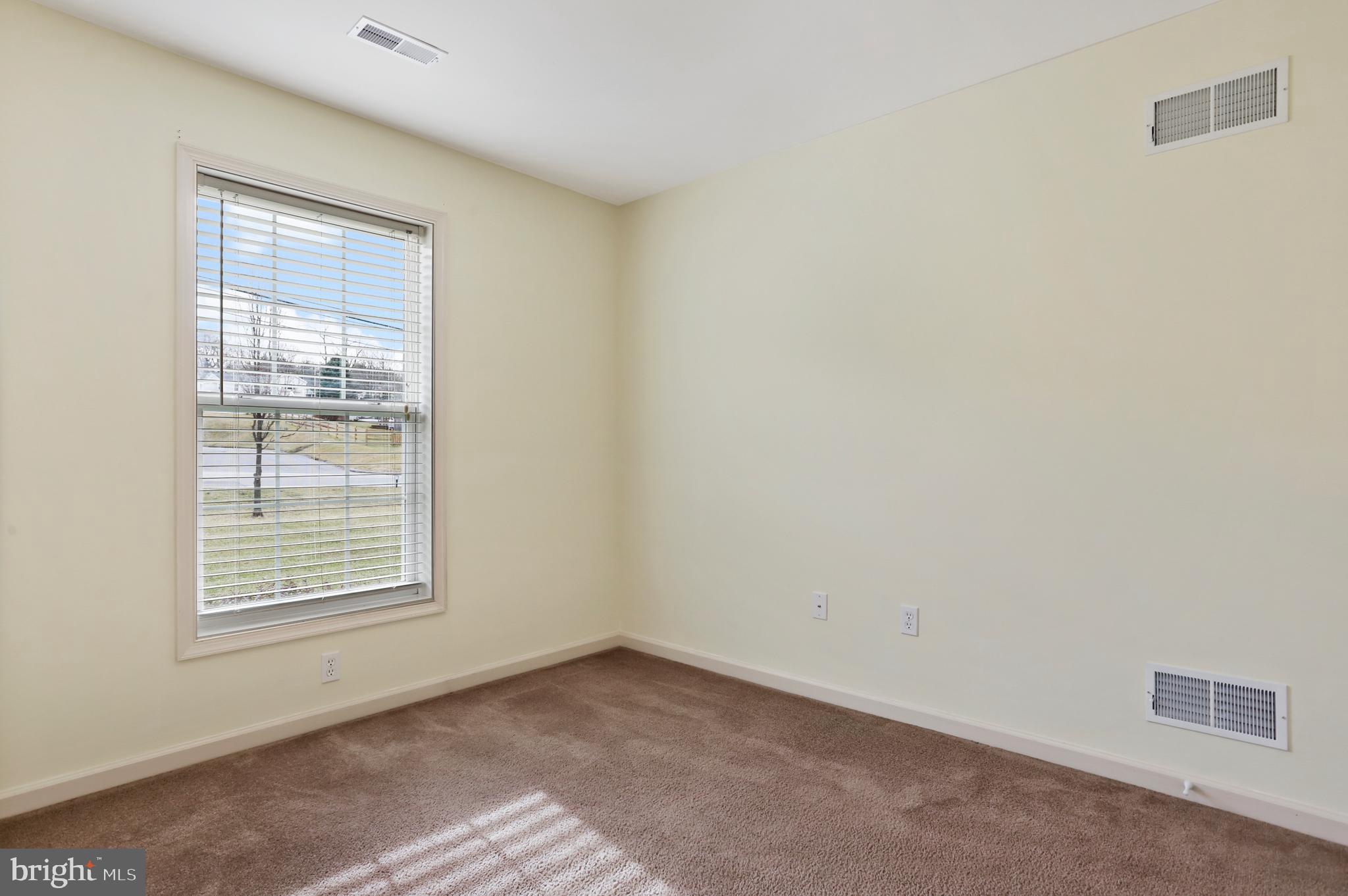 25316 Military Road Cascade, MD 21719 - Photo 19 of 33