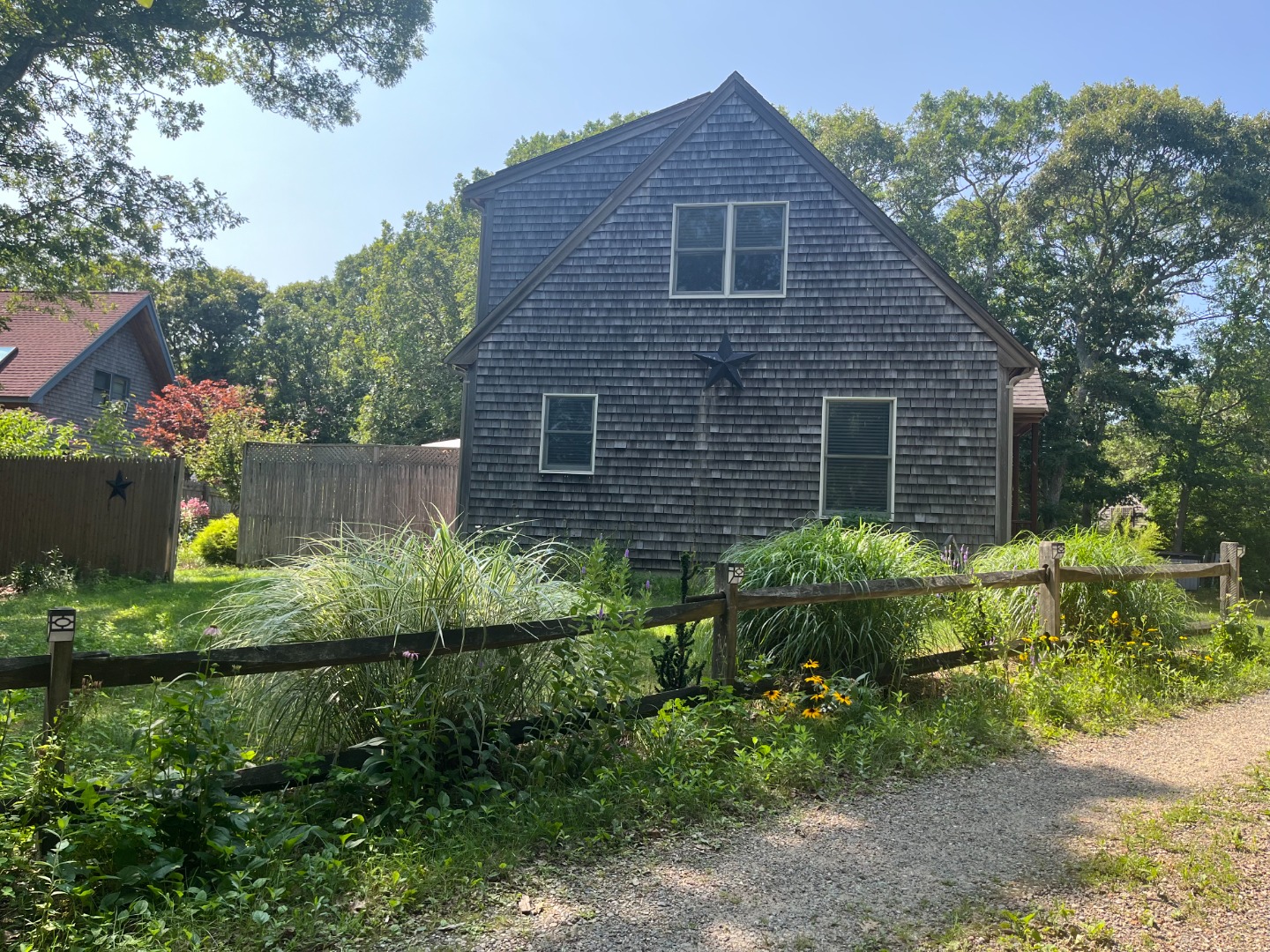 323 County Road Oak Bluffs, MA 02557 - Photo 6 of 29 Gallery Image 6