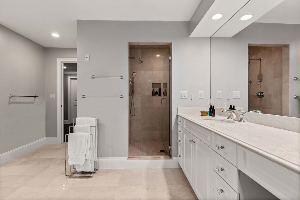 66 Beard Way Needham, MA 02492 - Photo 32 of 41