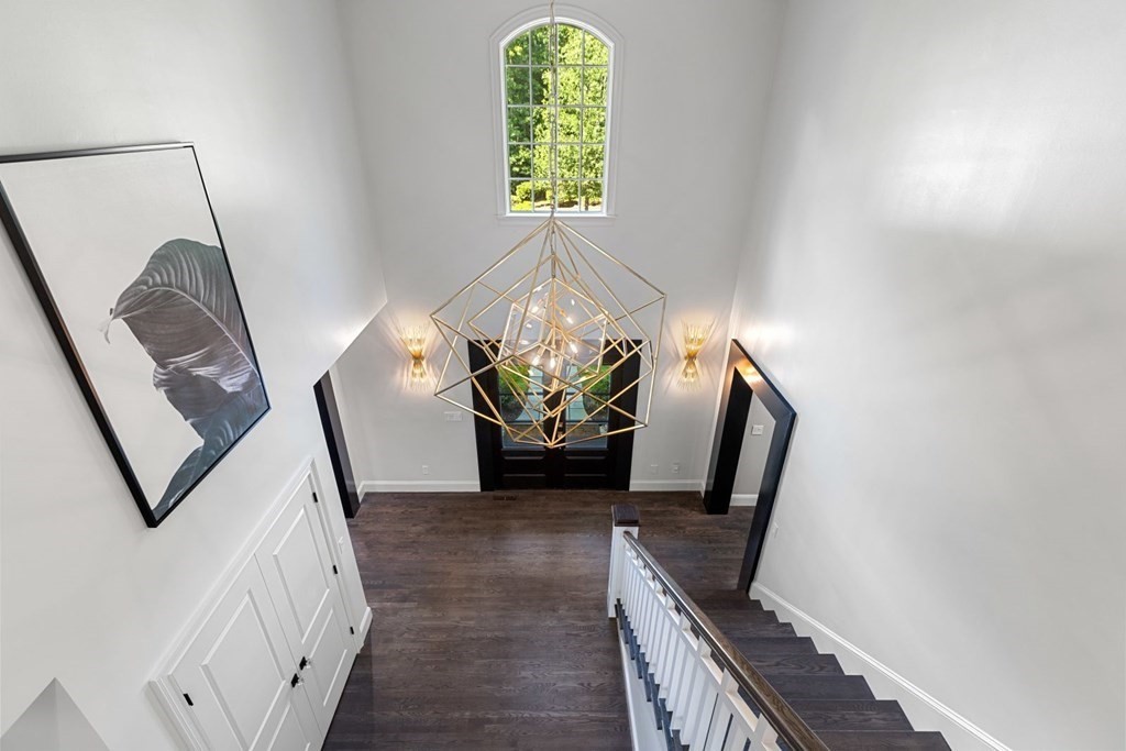 66 Beard Way Needham, MA 02492 - Photo 7 of 41