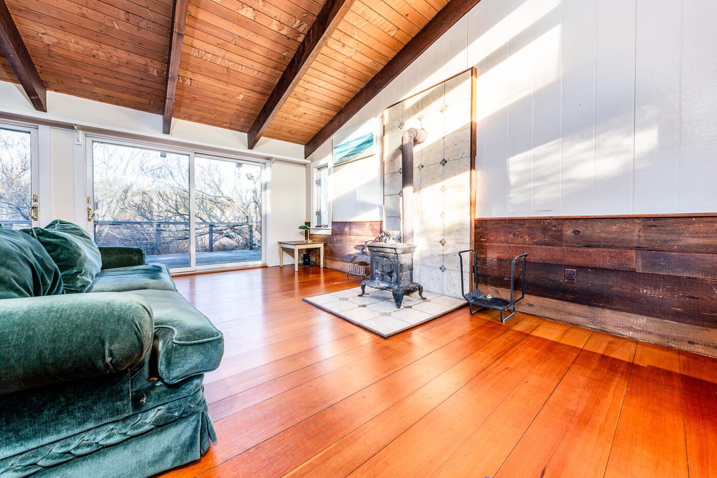 336 Main Street Wellfleet, MA 02667 - Photo 25 of 39 a living room with couch and a table