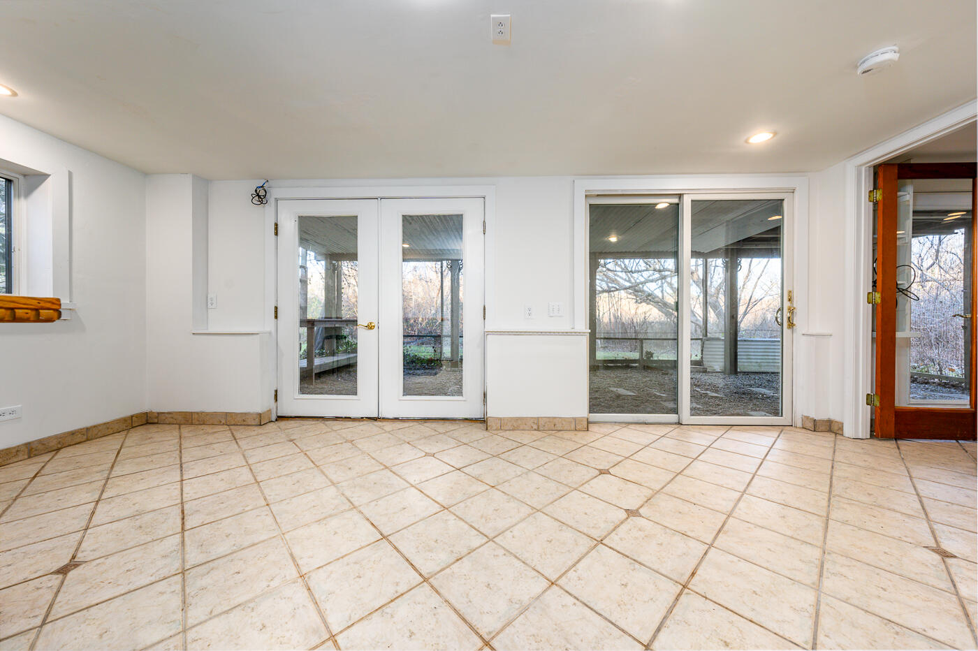 336 Main Street Wellfleet, MA 02667 - Photo 35 of 39 a view of empty room with window