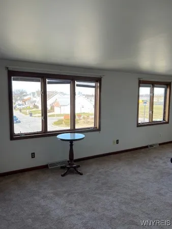$1,200 | 97 Countrygate Lane, Tonawanda, NY 14150