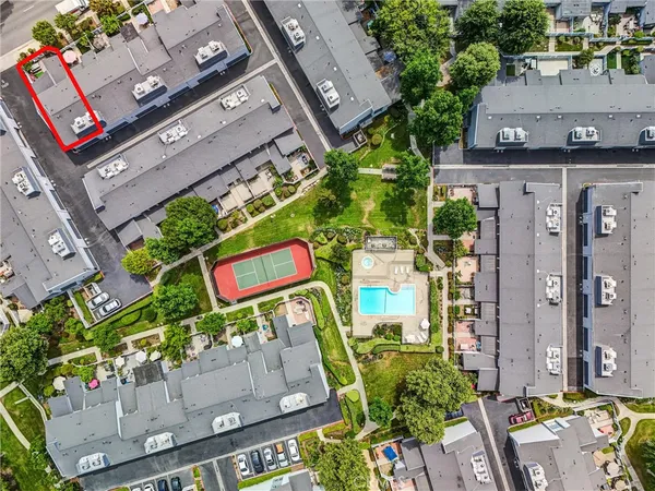 $645,900 | 900 West Sierra Madre, Unit 44, Azusa, CA 91702