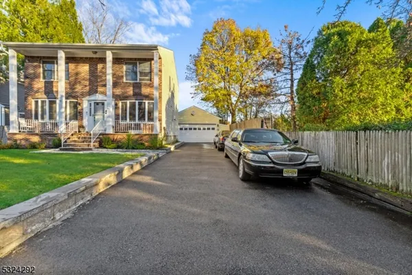 $798,500 | 15 Parkhurst Place, Verona, NJ 07044