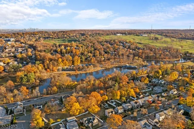 $850,000 | 15 Parkhurst Place, Verona, NJ 07044