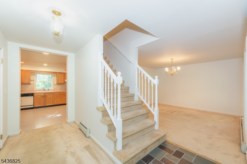 12 Sharrer Road Flemington, NJ 08822 - Photo 8 of 46