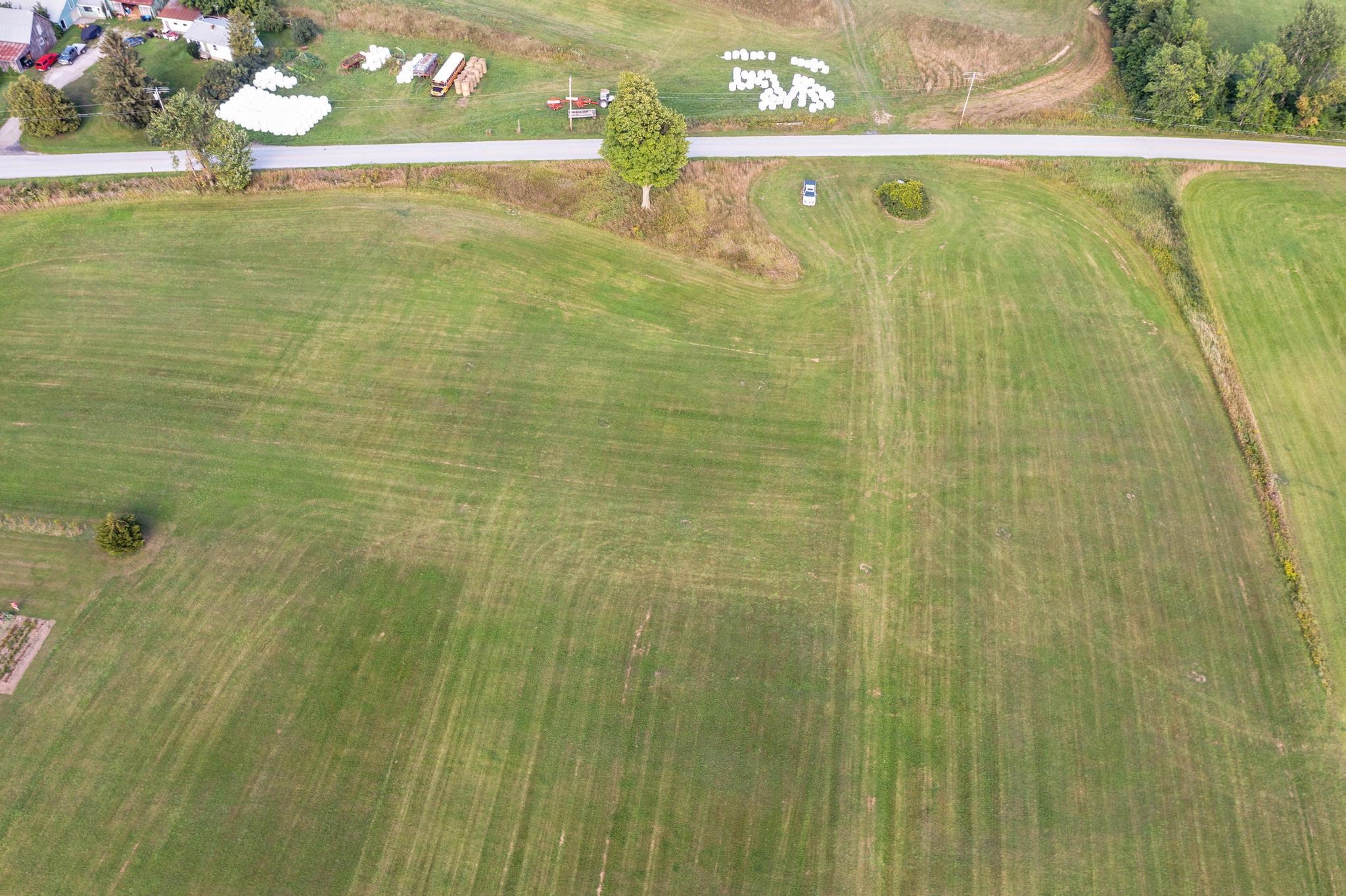 144 Border Road, Unit 3 Alburgh, VT 05440 - Photo 3 of 12 Gallery Image 3