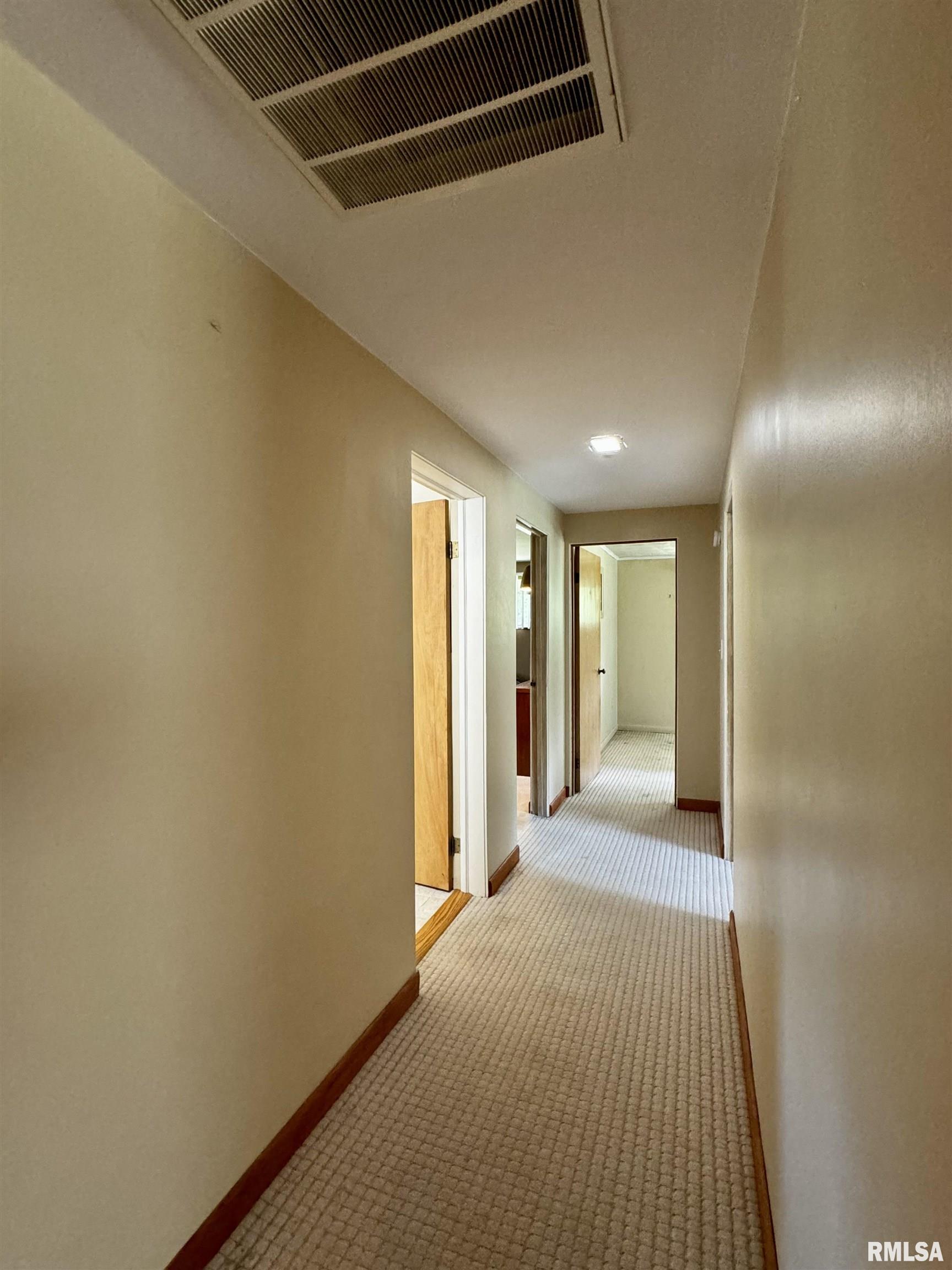 1600 Cherokee Road Macomb, IL 61455 - Photo 15 of 26