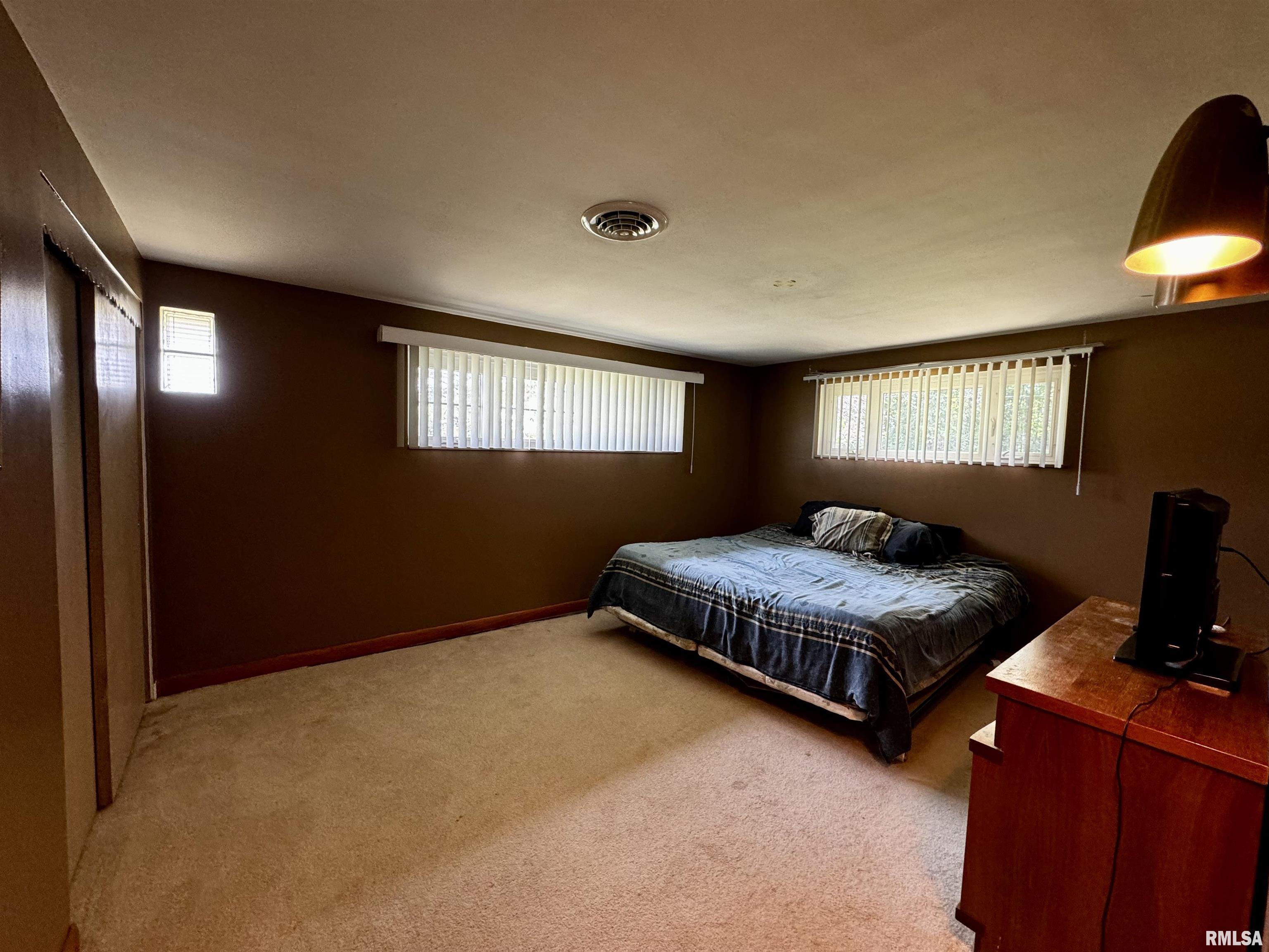 1600 Cherokee Road Macomb, IL 61455 - Photo 19 of 26