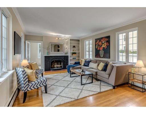 43 Foxcroft Road Winchester, MA 01890 - Photo 7 of 30 Gallery Image 7