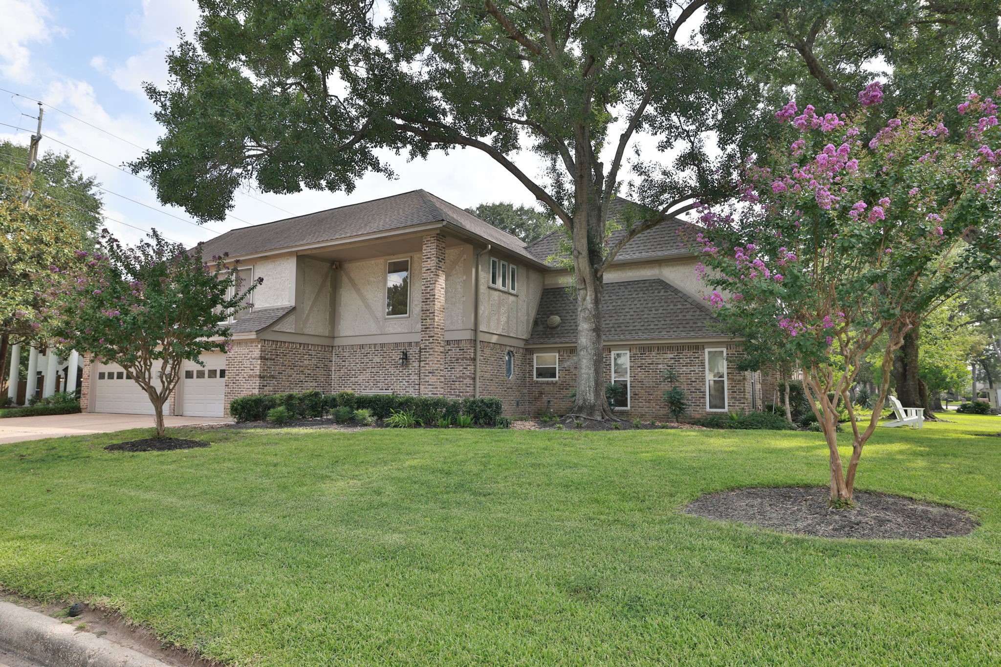 9203 Godstone Lane Spring, TX 77379 - Photo 3 of 49 Your monthly rent includes all yard and pool maintenance which is arranged by the Landlord.