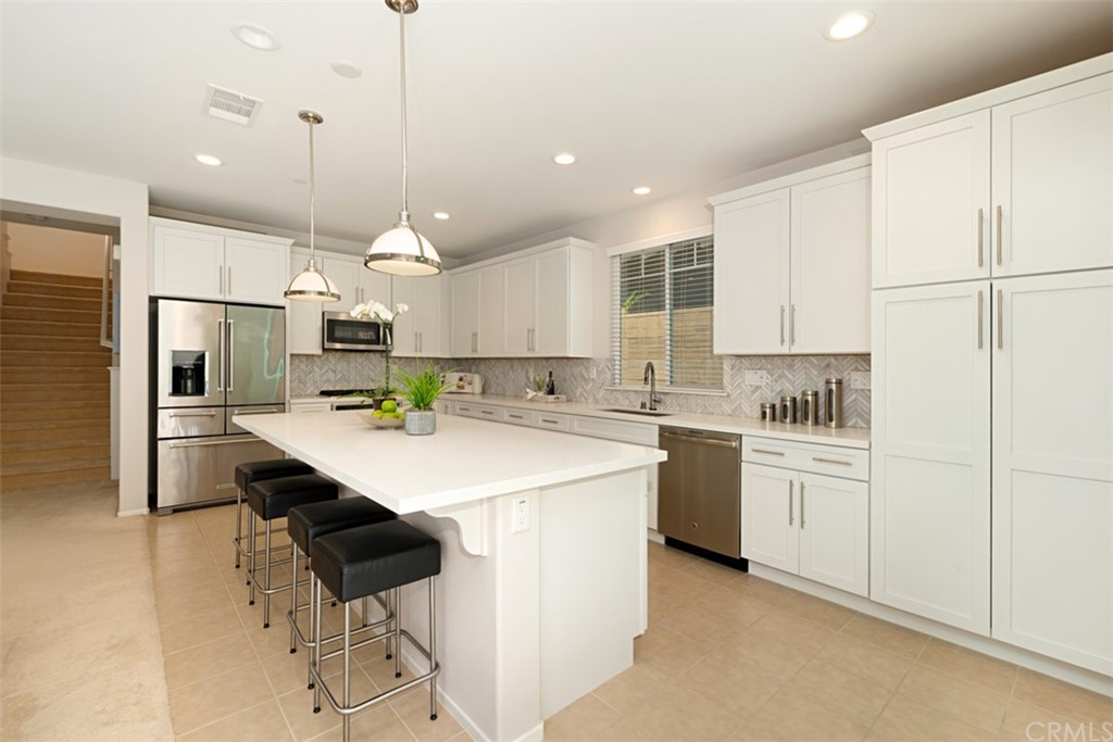 132 Mongoose Irvine, CA 92618 - Photo 13 of 60