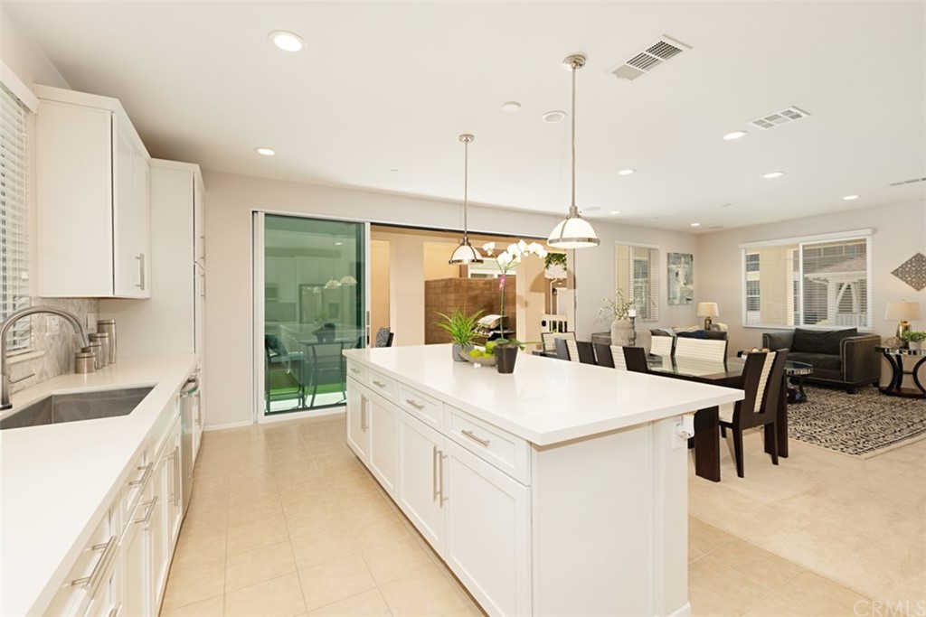 132 Mongoose Irvine, CA 92618 - Photo 17 of 60