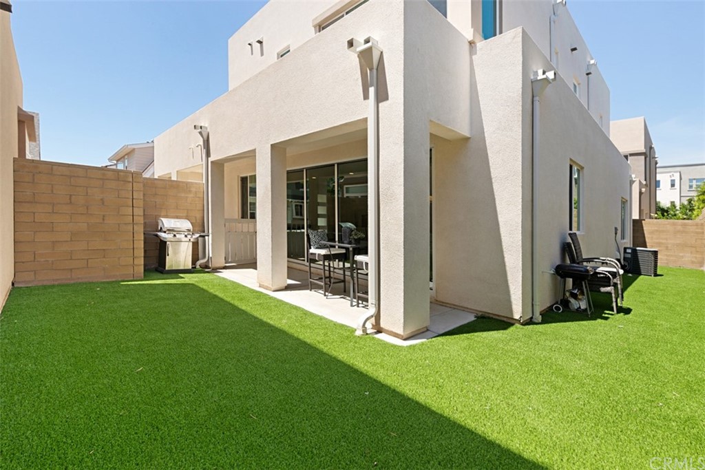 132 Mongoose Irvine, CA 92618 - Photo 34 of 60