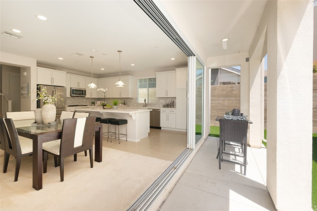 132 Mongoose Irvine, CA 92618 - Photo 37 of 60