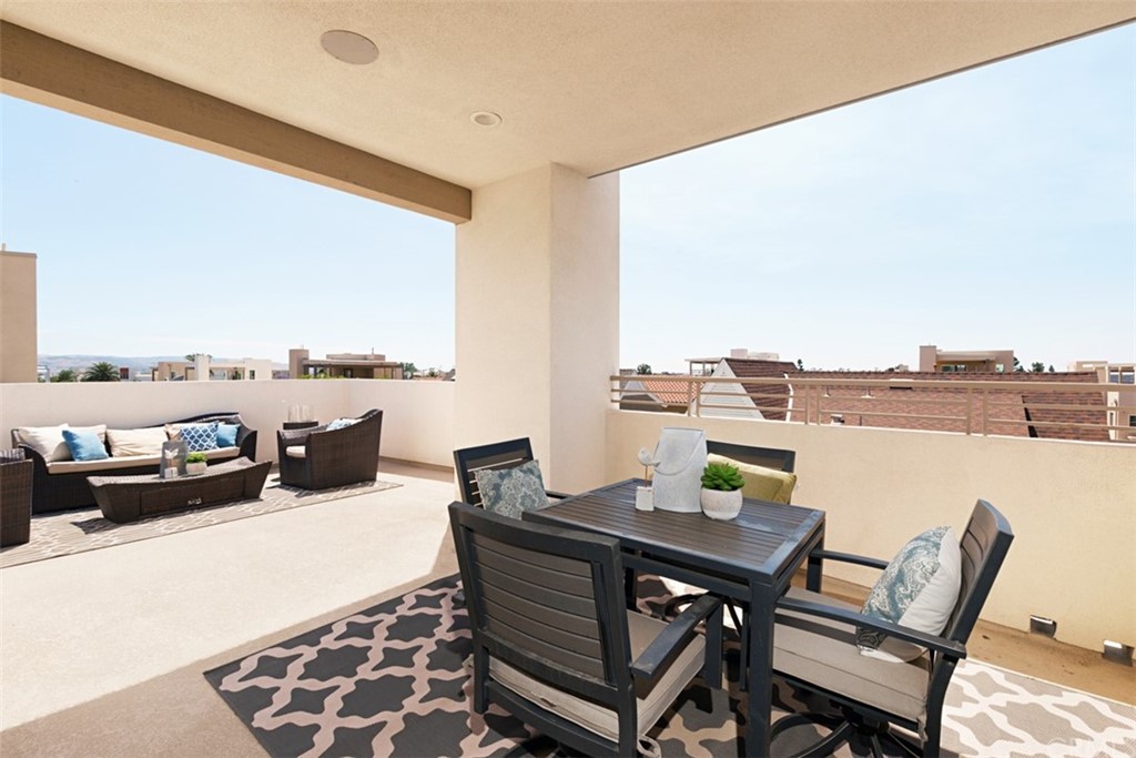 132 Mongoose Irvine, CA 92618 - Photo 38 of 60