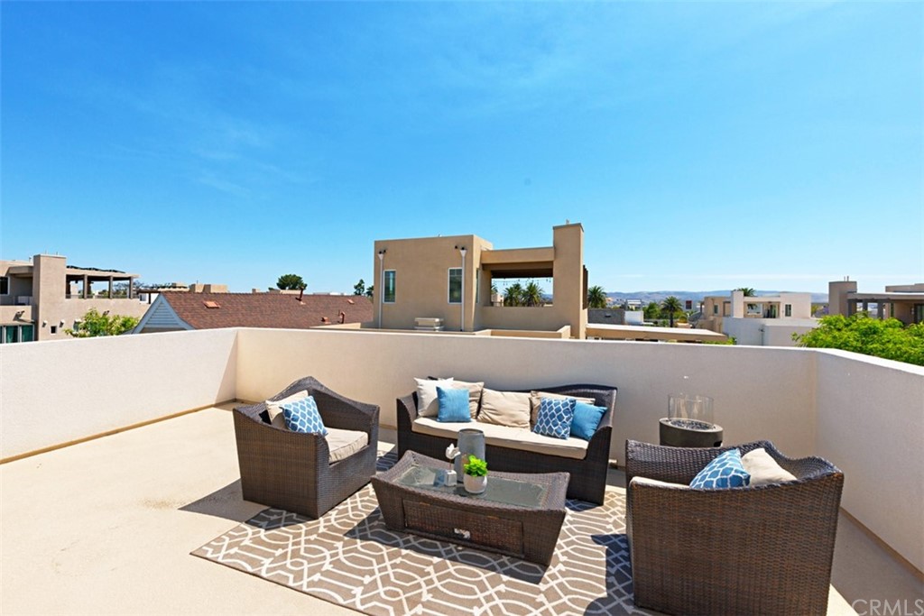 132 Mongoose Irvine, CA 92618 - Photo 40 of 60