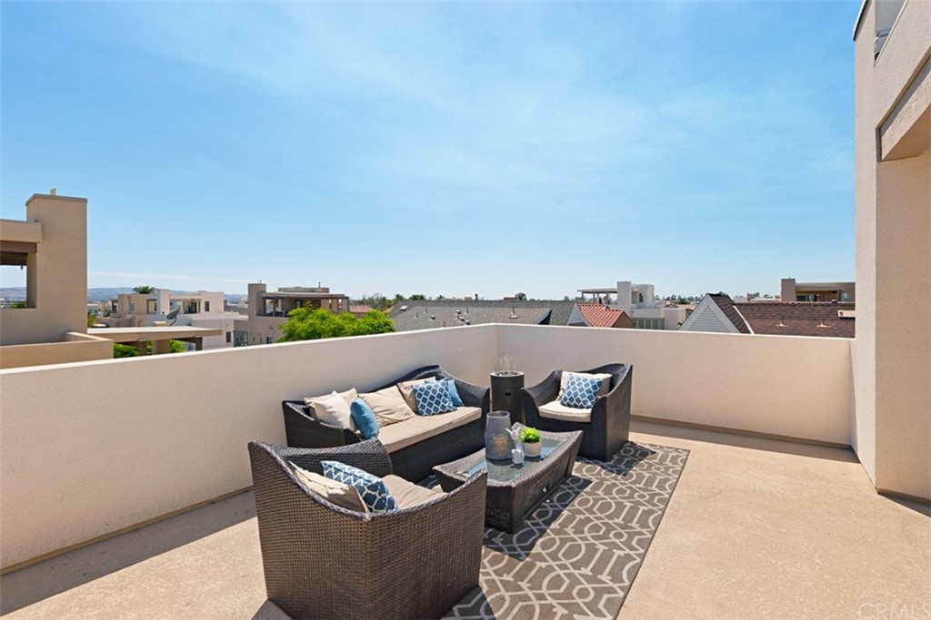 132 Mongoose Irvine, CA 92618 - Photo 41 of 60