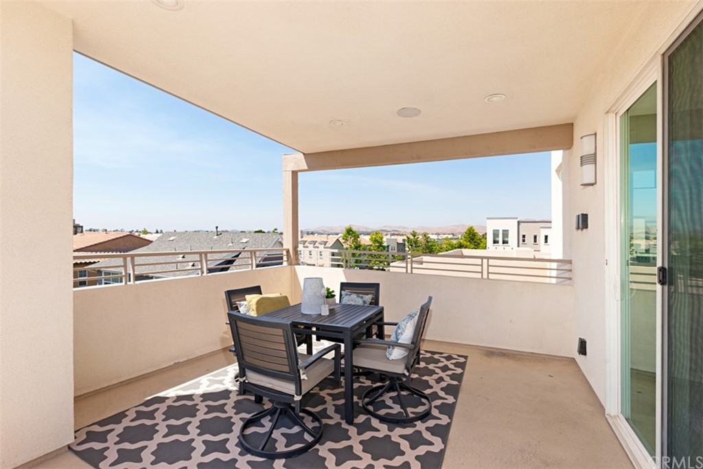 132 Mongoose Irvine, CA 92618 - Photo 43 of 60