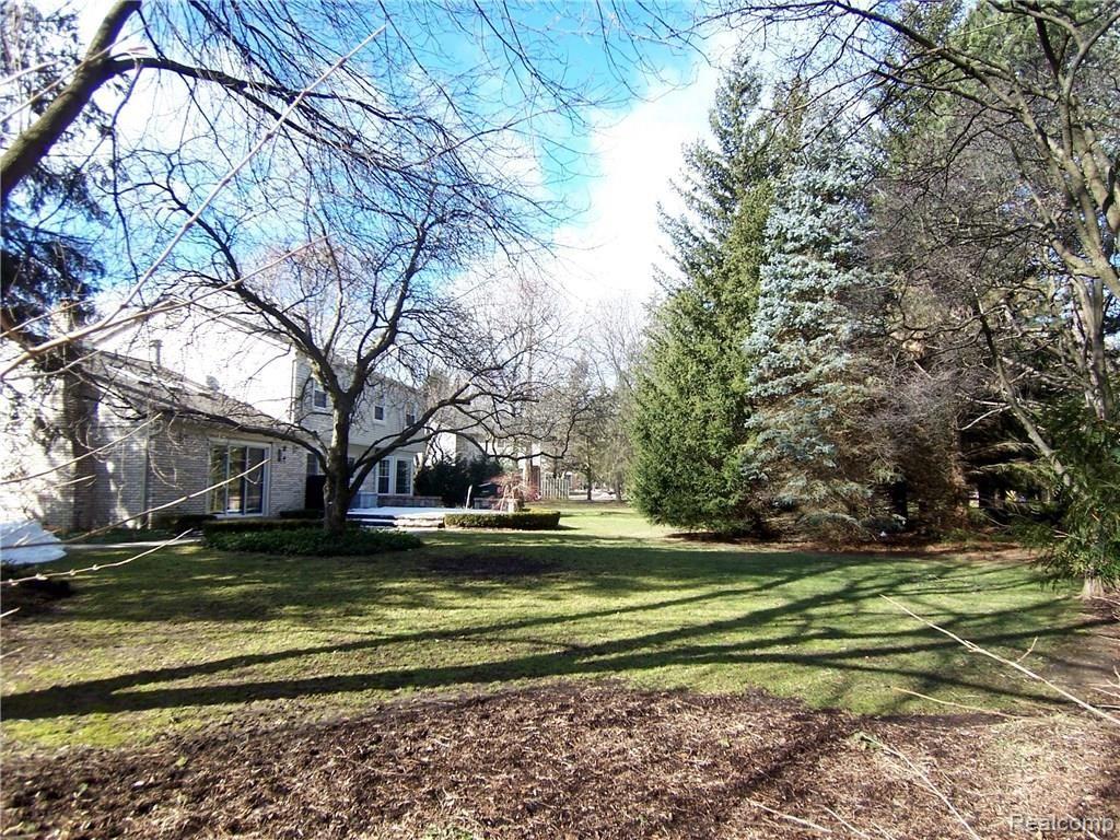 1912 Lenomar Court Rochester Hills, MI 48309 - Photo 29 of 31