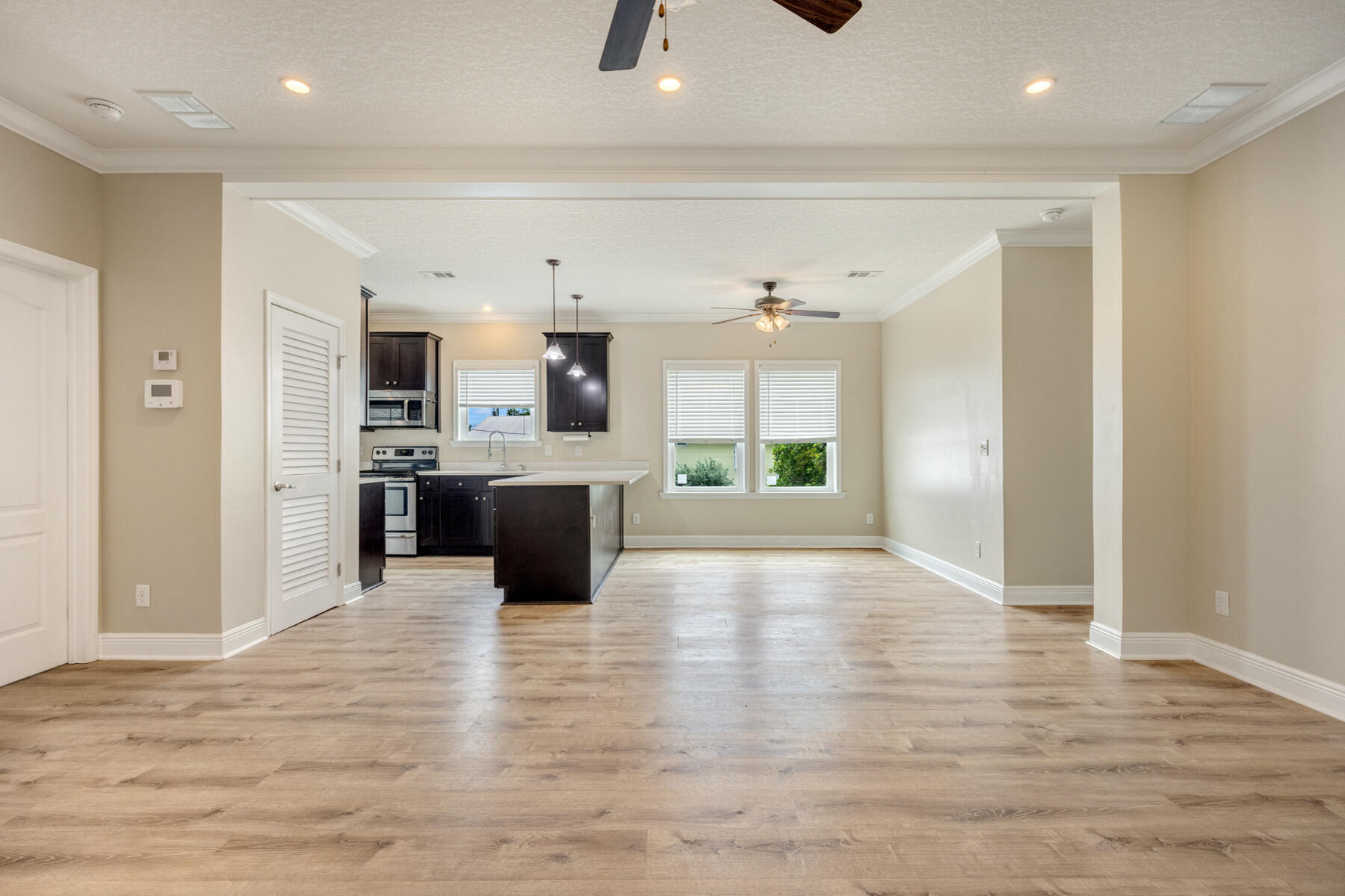 27024 Shannahan Road Summerland Key, FL 33042 - Photo 15 of 43 Living area