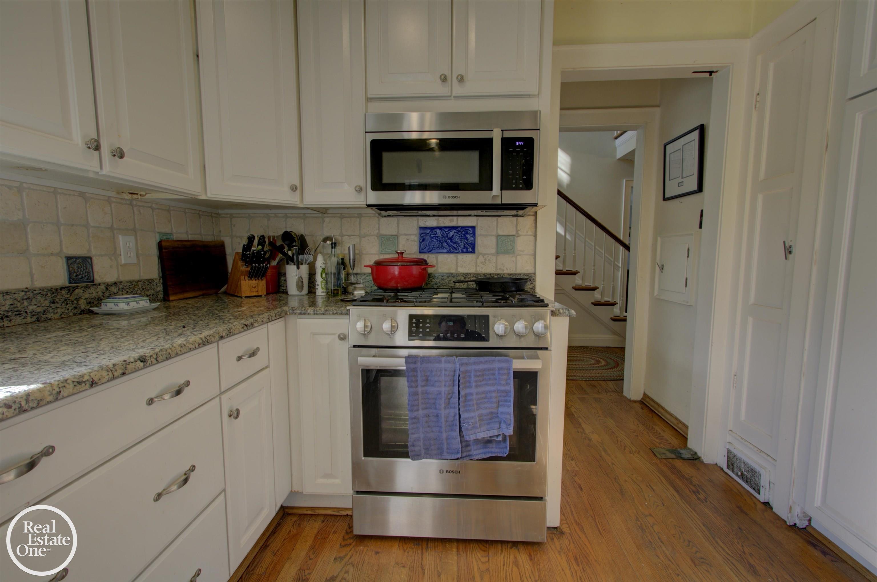 203 Ridge Road Grosse Pointe Farms, MI 48236 - Photo 21 of 51