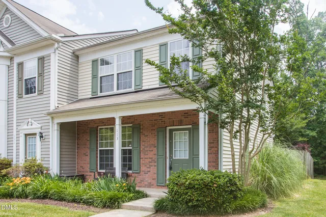 $1,895 | 113 Sterling Oaks Court, Morrisville, NC 27560