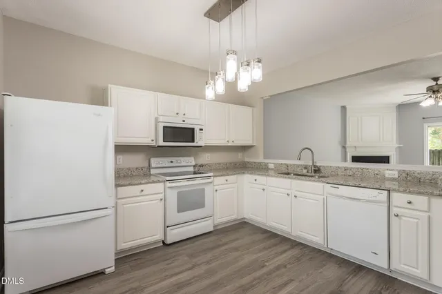 $1,895 | 113 Sterling Oaks Court, Morrisville, NC 27560