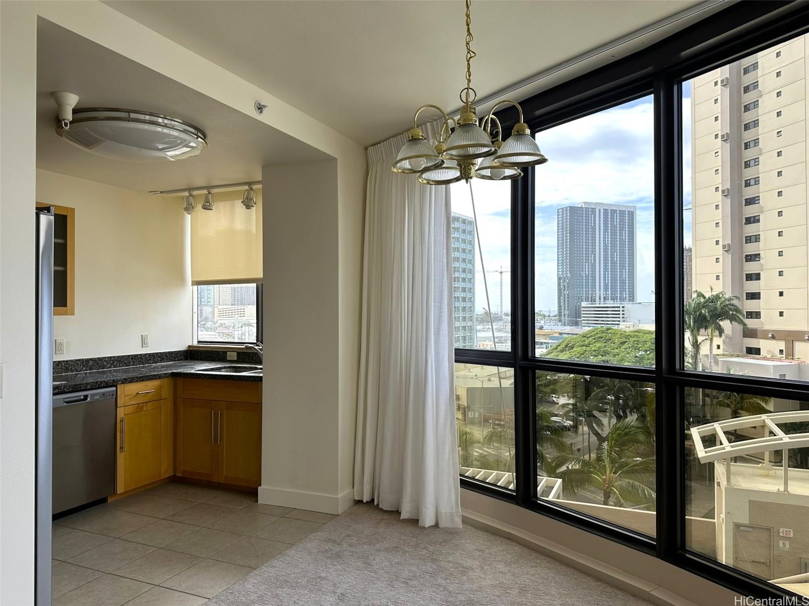 600 Queen Street, Unit 711 Honolulu, HI 96813 - Photo 4 of 18