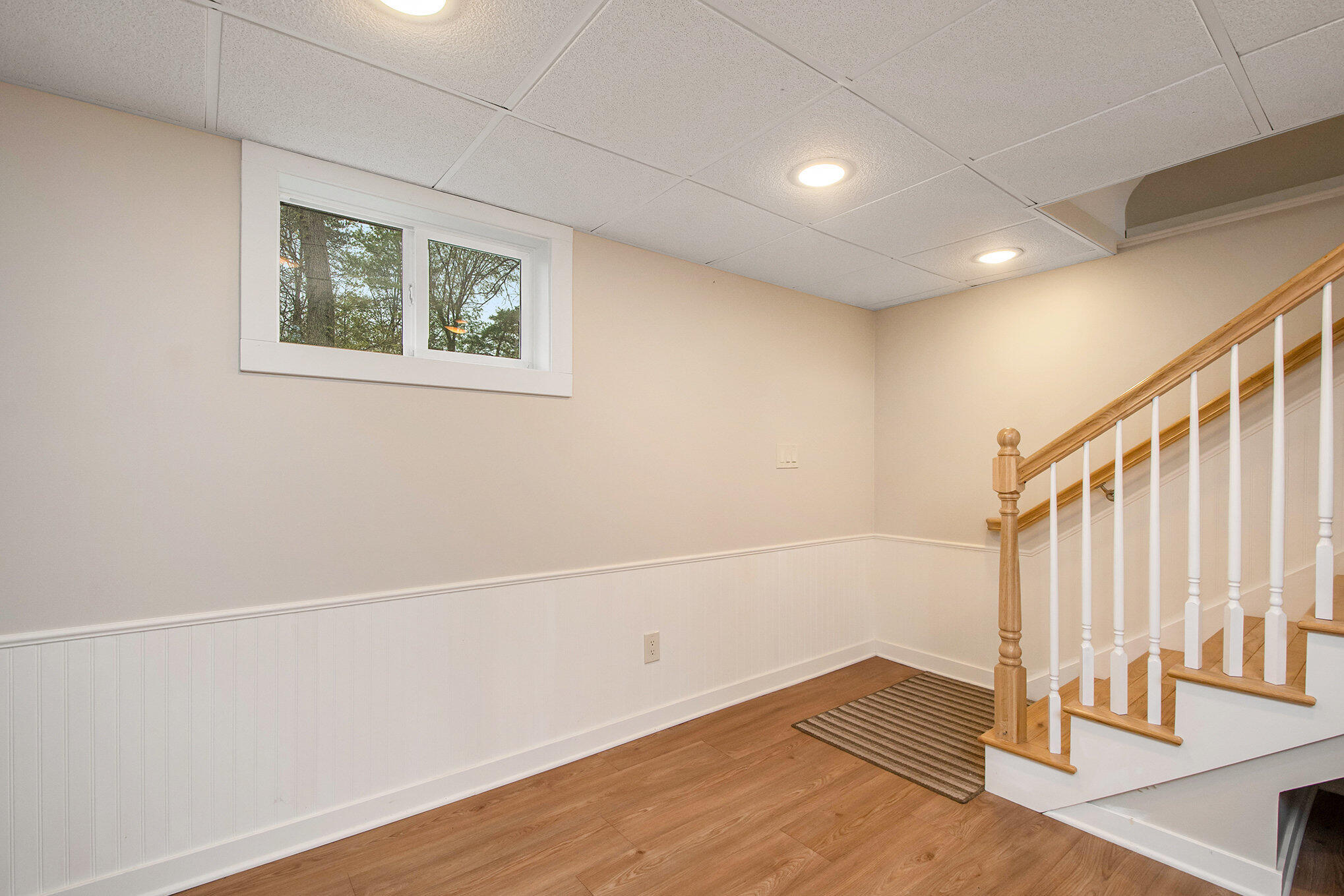 5575 Cascade Road Southeast Grand Rapids, MI 49546 - Photo 23 of 47 021_dsc_2250_702