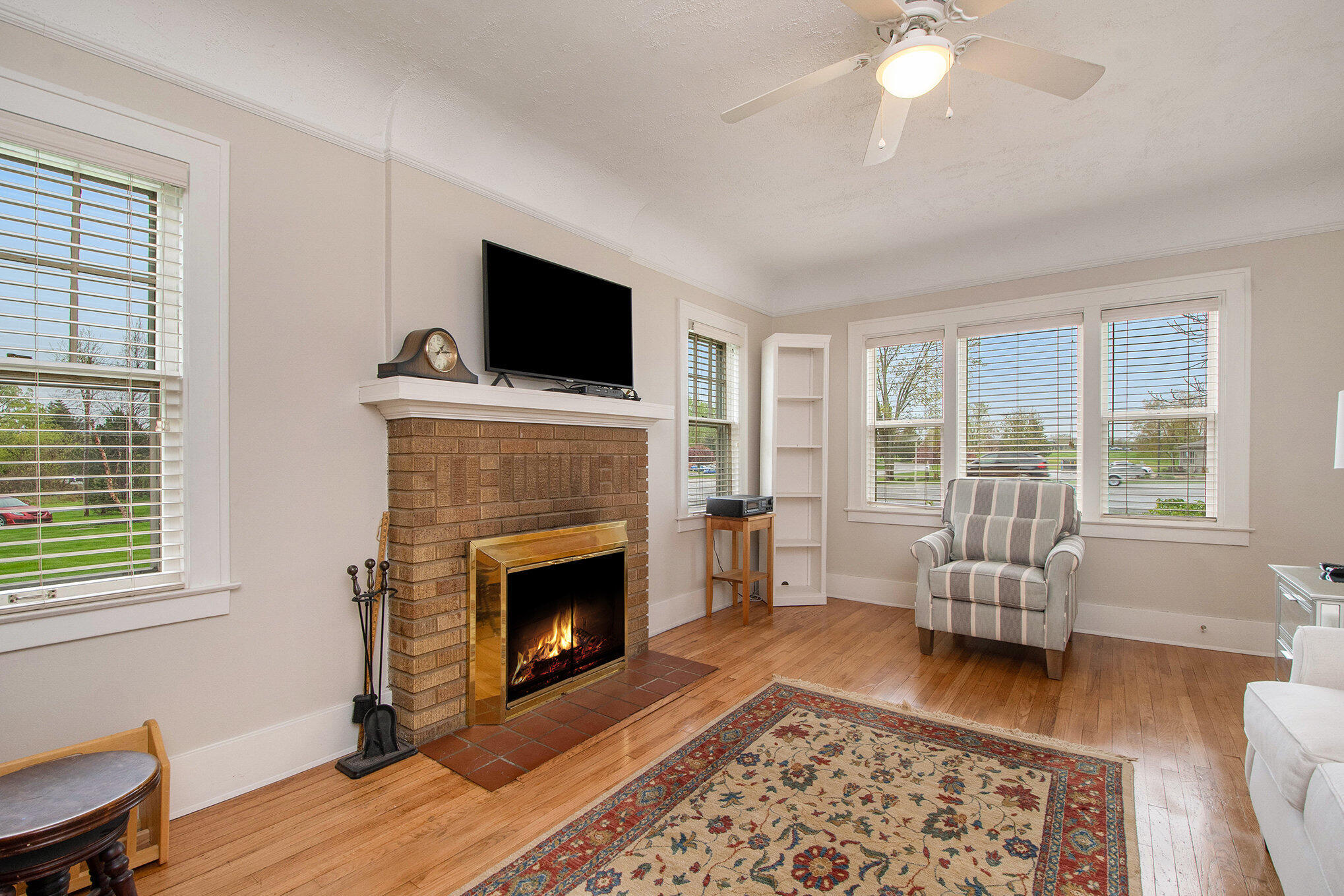 5575 Cascade Road Southeast Grand Rapids, MI 49546 - Photo 6 of 47 006_dsc_2208_317