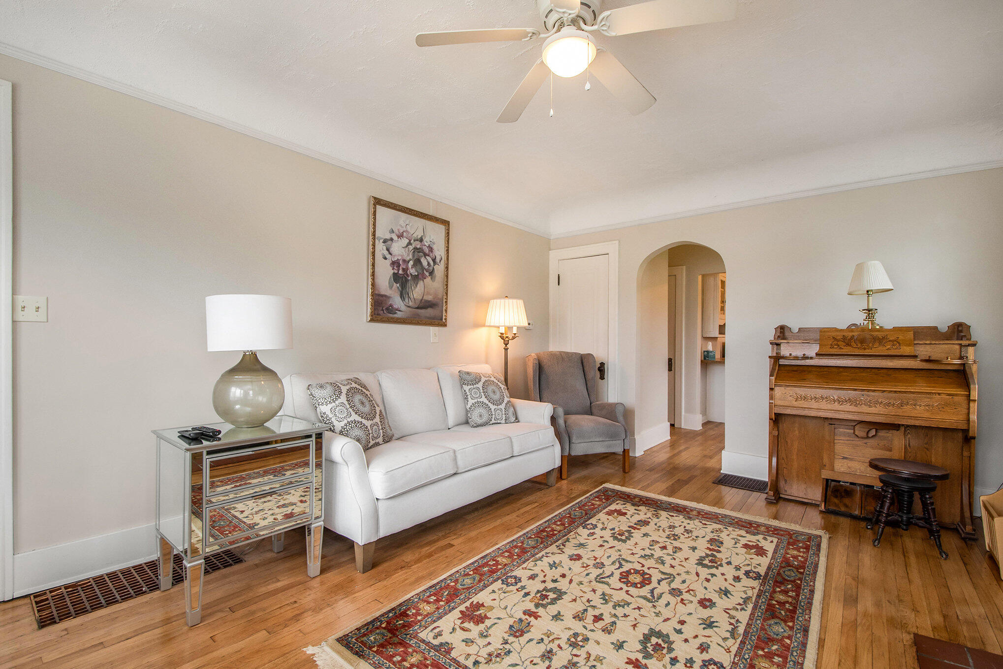 5575 Cascade Road Southeast Grand Rapids, MI 49546 - Photo 8 of 47 008_dsc_2206_847