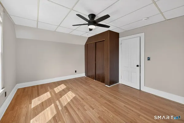 $2,500 | 164 West Main Street, Southington, CT 06479