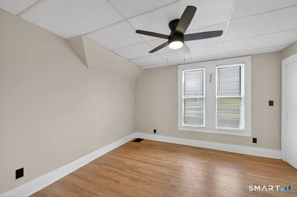$2,500 | 164 West Main Street, Southington, CT 06479