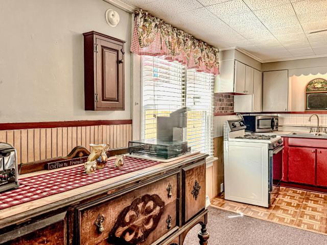 3 Locust Street Warren, PA 16365 - Photo 10 of 36 Gallery Image 10