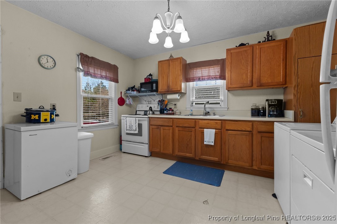 3246 Dorian Road Fayetteville, NC 28306 - Photo 17 of 26 Gallery Image 17