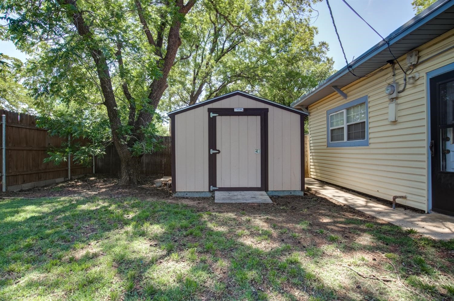 2009 46th Street Lubbock, TX 79412 - Photo 36 of 43 Photo 36