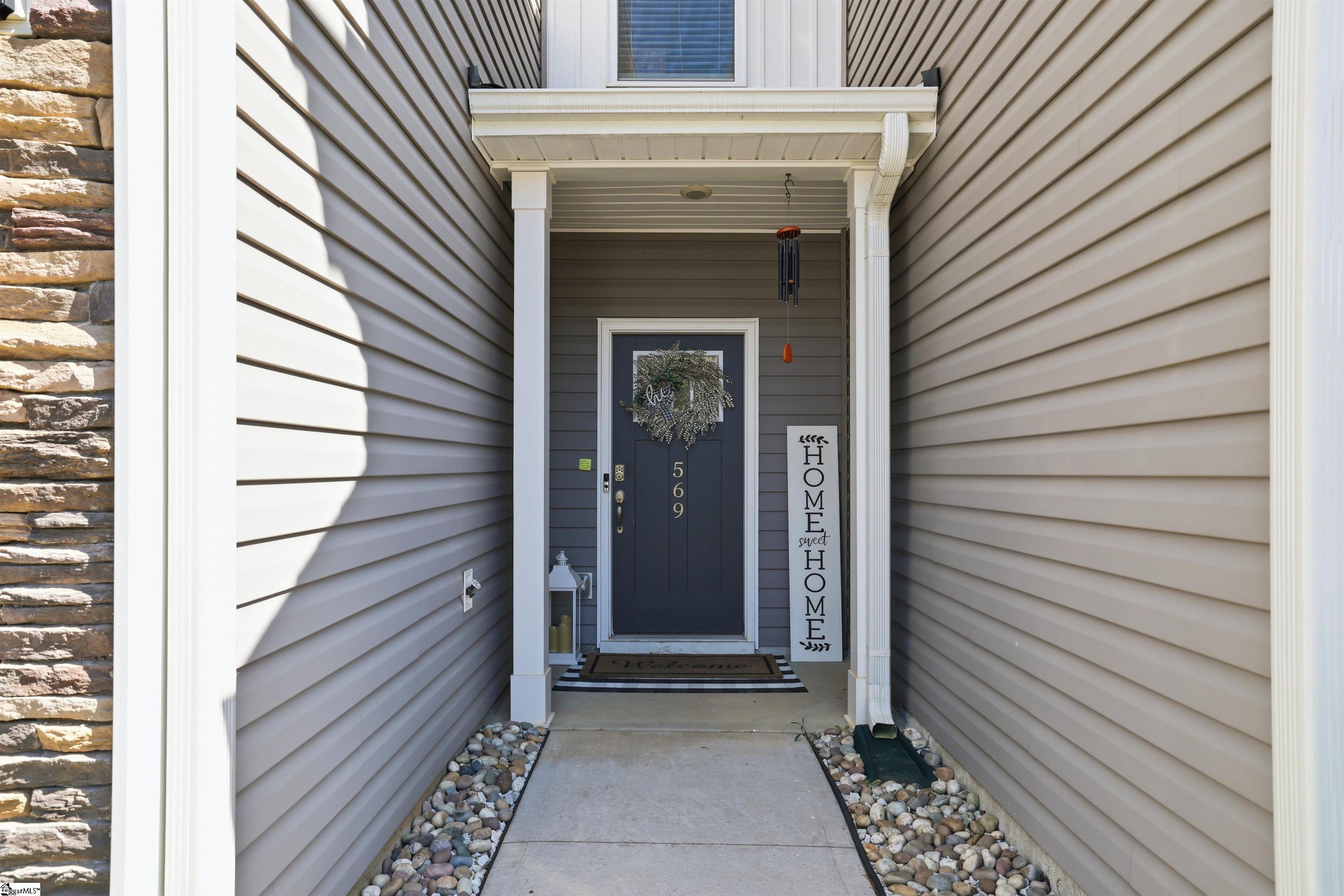 569 Yellow Fox Road Greer, SC 29650 - Photo 2 of 44