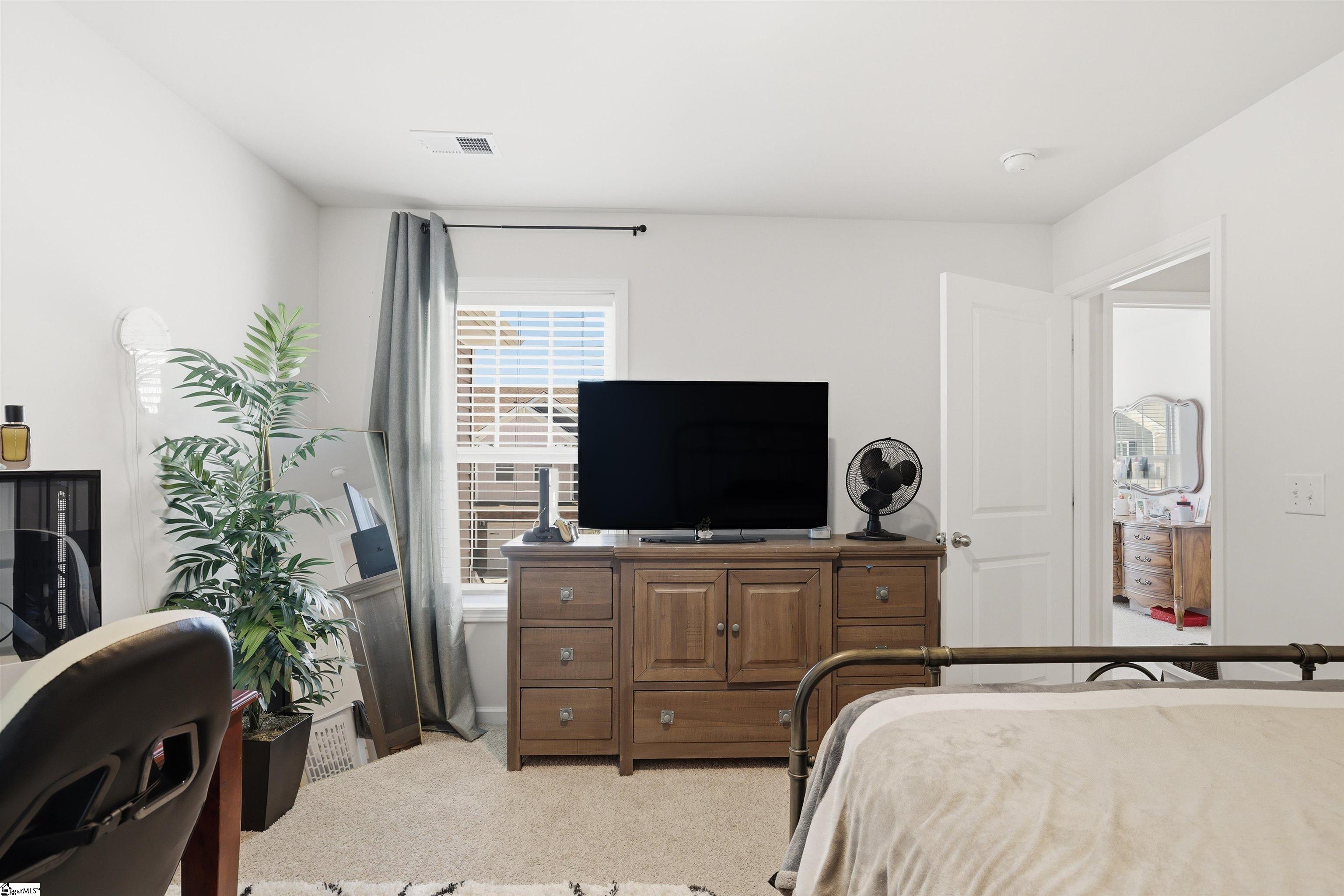 569 Yellow Fox Road Greer, SC 29650 - Photo 32 of 44