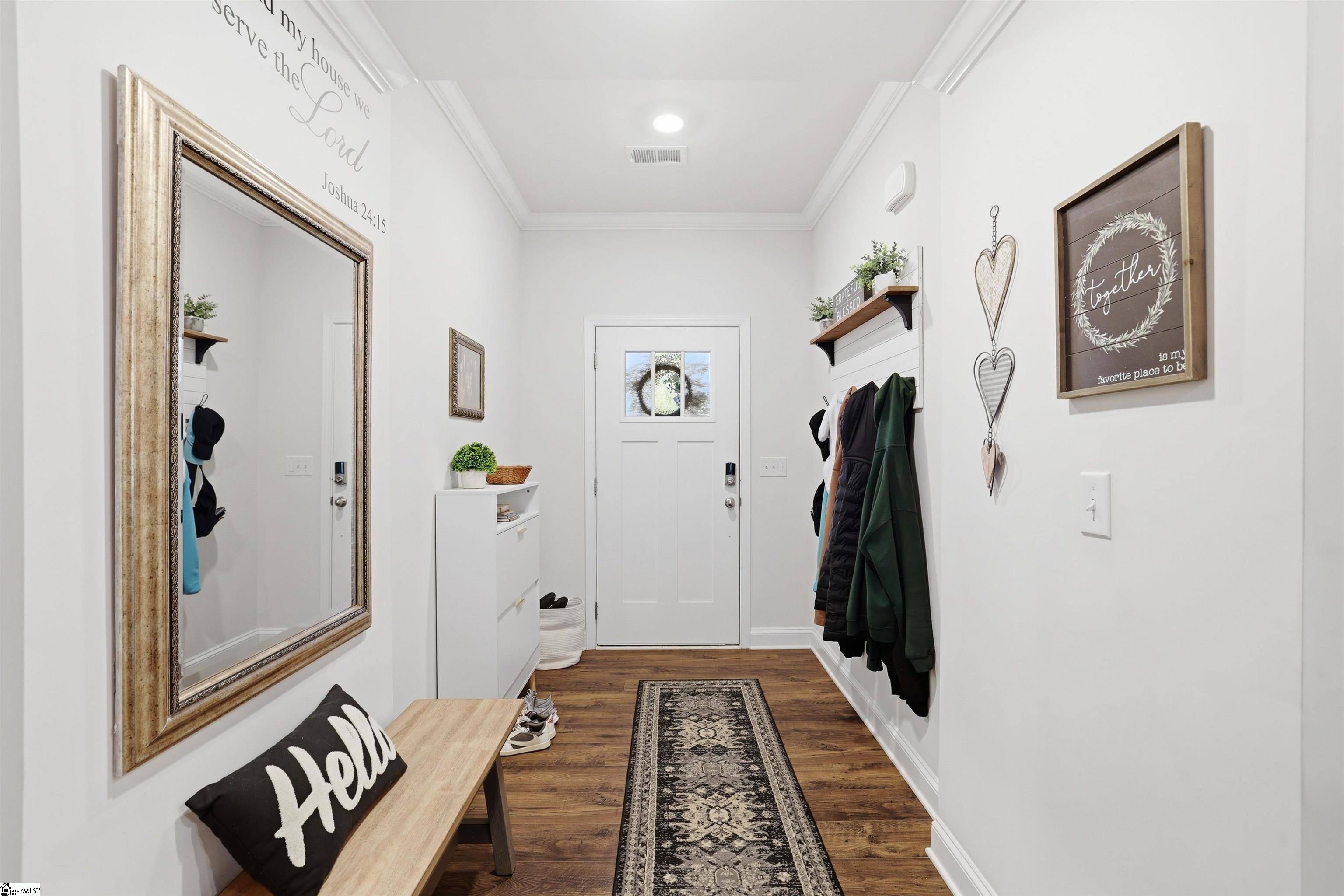 569 Yellow Fox Road Greer, SC 29650 - Photo 4 of 44