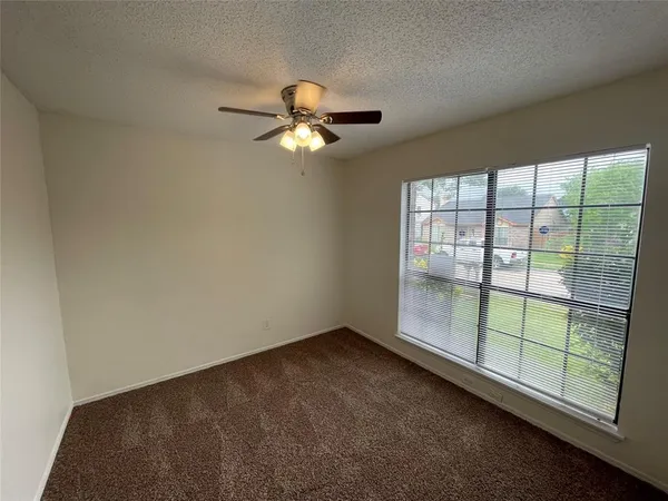 $1,899 | 9415 Rutherglen Drive, Dallas, TX 75227