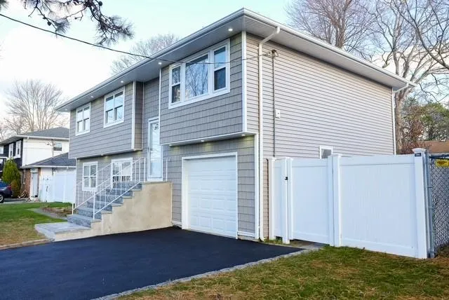 $825,000 | 75 Fillmore Avenue, Deer Park, NY 11729