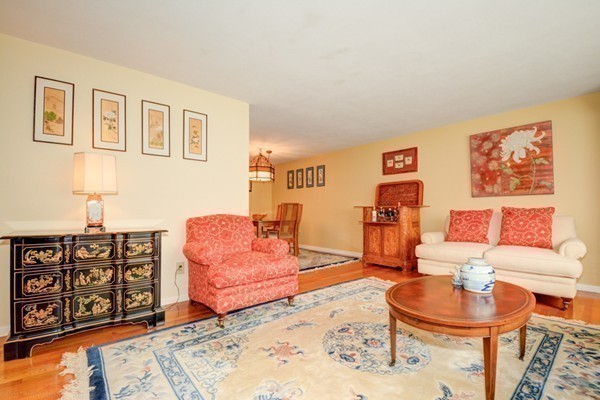 16 St James Road Shrewsbury, MA 01545 - Photo 13 of 29 Gallery Image 13