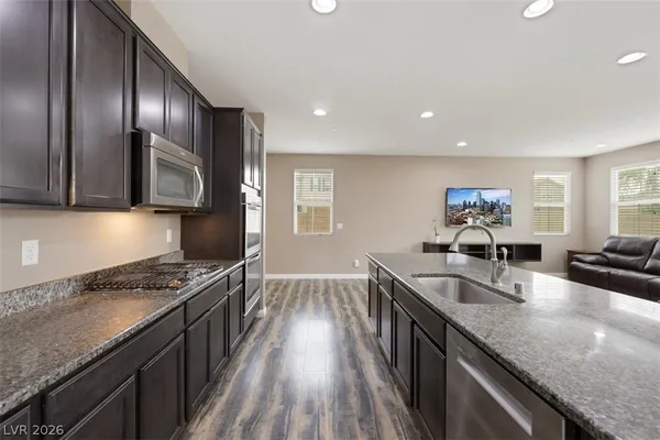 $505,500 | 731 Gulf Pearl Drive, Henderson, NV 89002