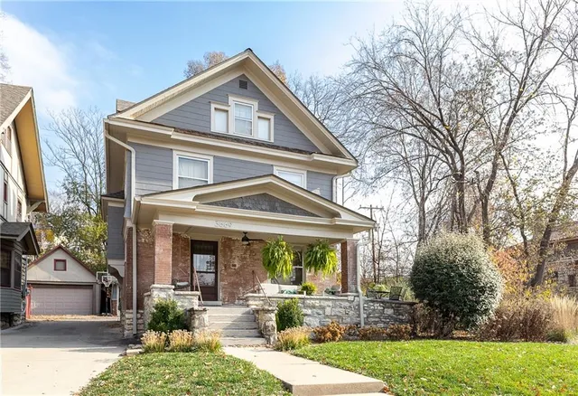 $499,000 | 3669 Harrison Boulevard, Kansas City, MO 64109