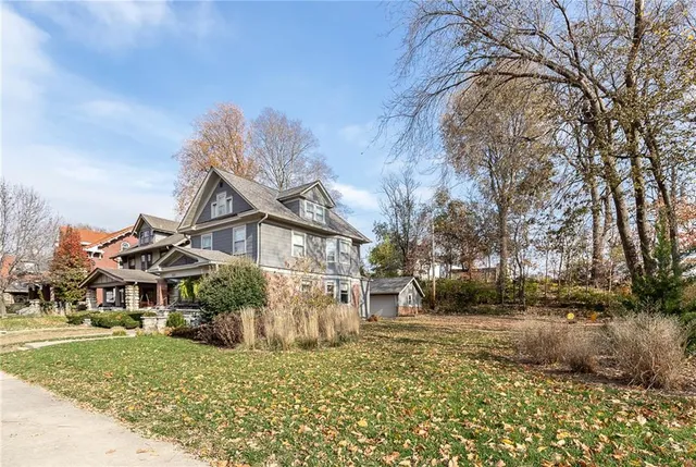 $499,000 | 3669 Harrison Boulevard, Kansas City, MO 64109