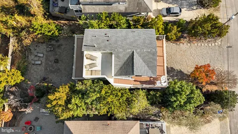 $1,995,000 | 4 East 20th Street, Barnegat Light, NJ 08006