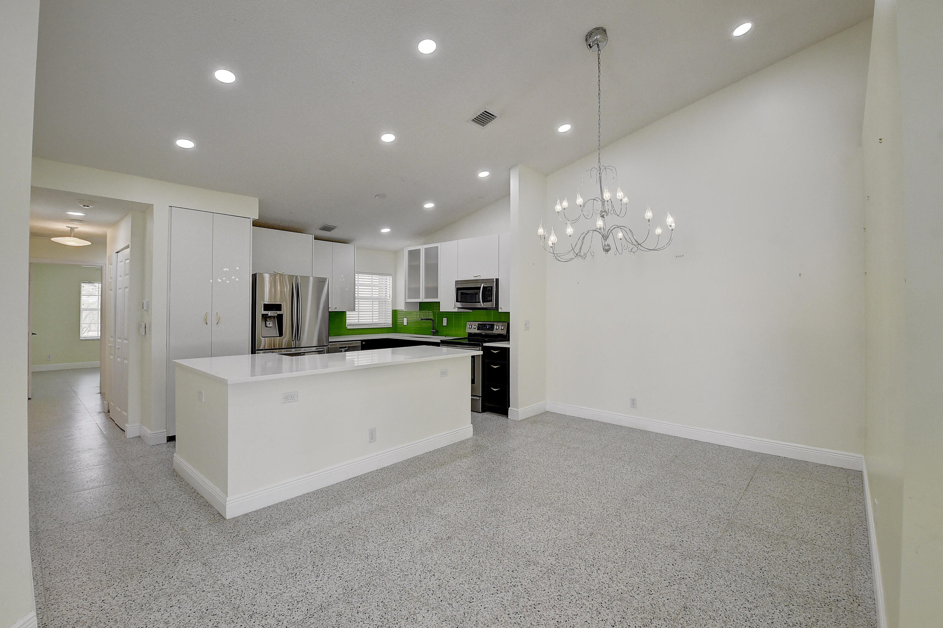 6210 Caladium Road Delray Beach, FL 33484 - Photo 10 of 59 DSC_6325_6_7_8_9